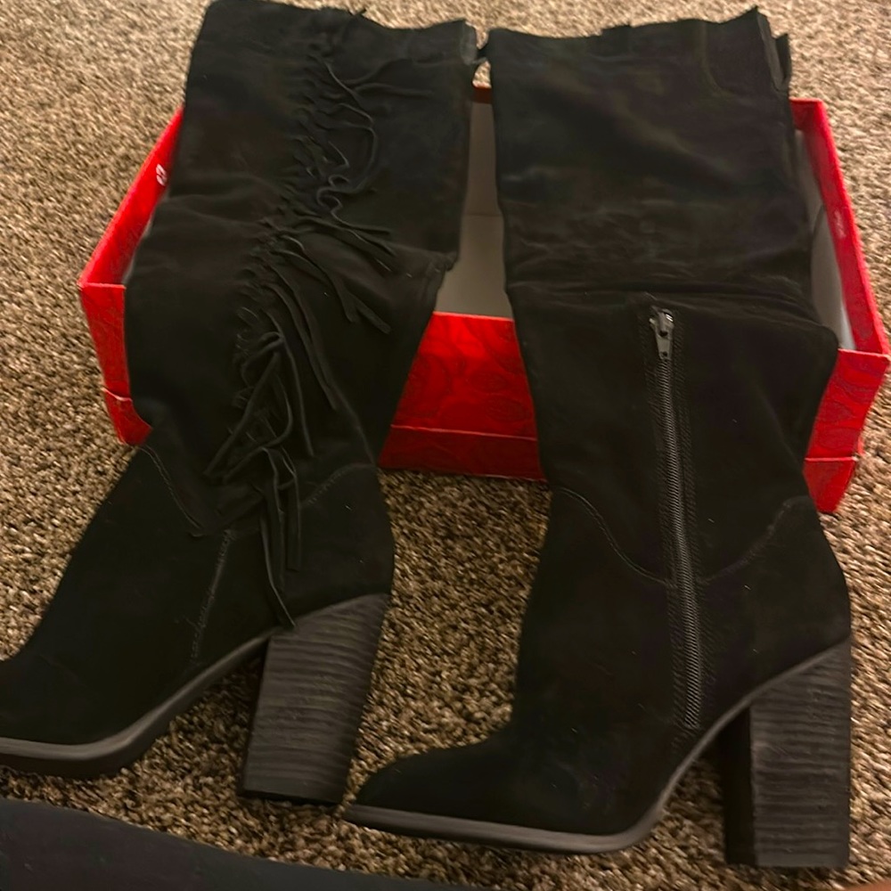 Black knee high boots